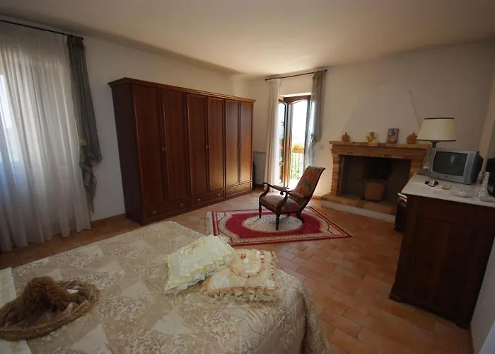 La Tenuta Frühstückspension Mozzagrogna