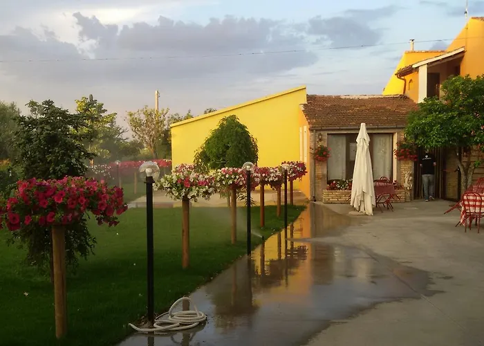 La Tenuta * Mozzagrogna